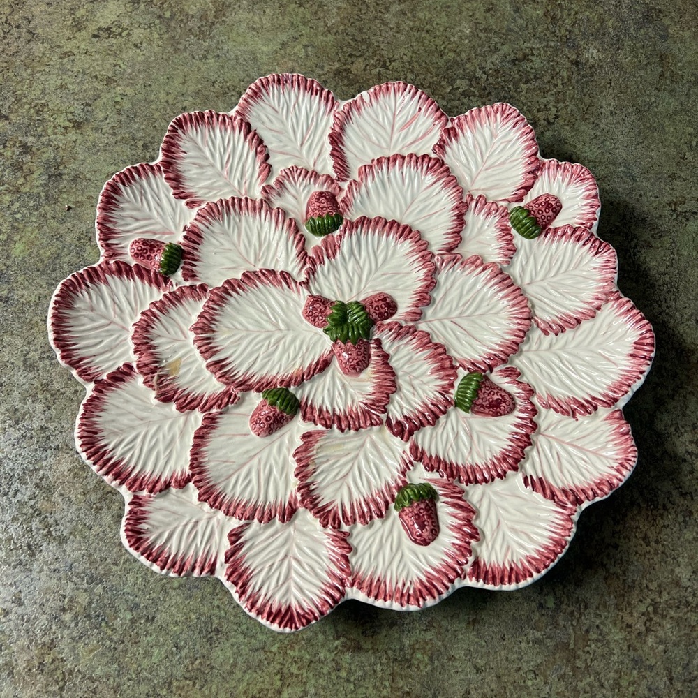 Vintage Strawberry Platter by Jay Willfred - Picture 2 of 5